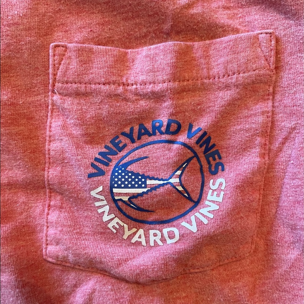 Boys vineyard vine T-shirt